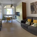 Casa Vacanze Mondello Mare Piscina Chifevi