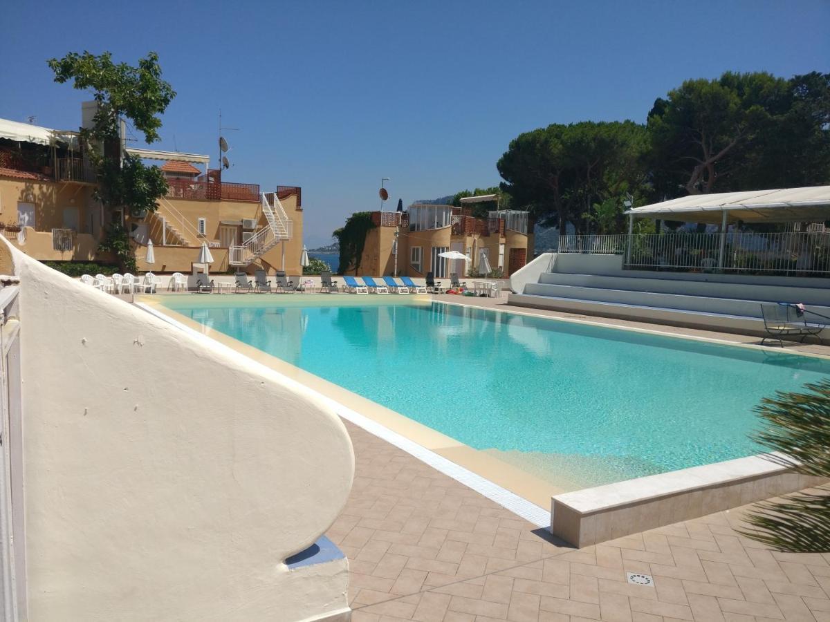 Apartamento Mondello Mare Piscina Chifevi *